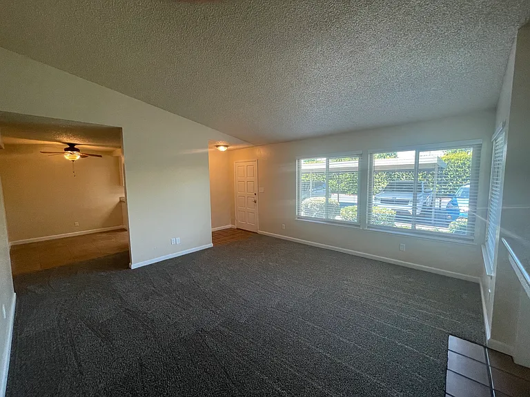 1313 Floyd Ave #156 — Photo 4