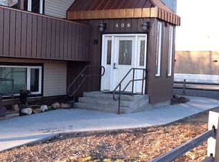 406 12th Ave APT 5, Fairbanks, AK 99701