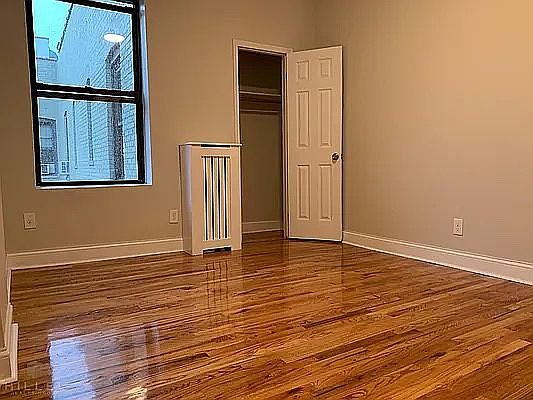 5th image of 3058 34th St APT 3D