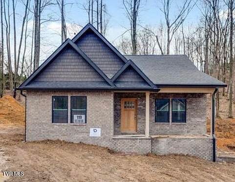 1st image of 119 Victor Dr