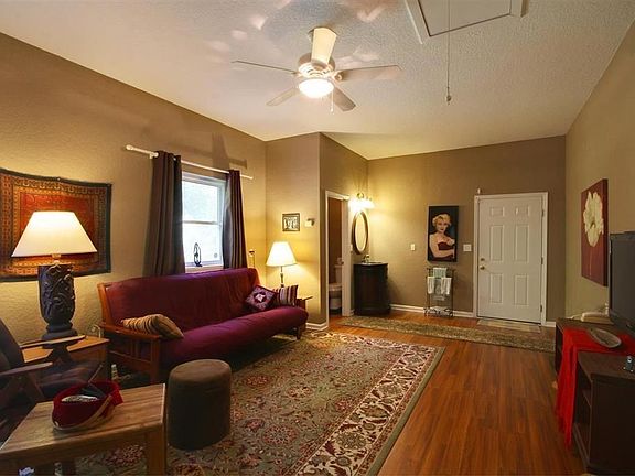 4th image of 1248 E Fisher St