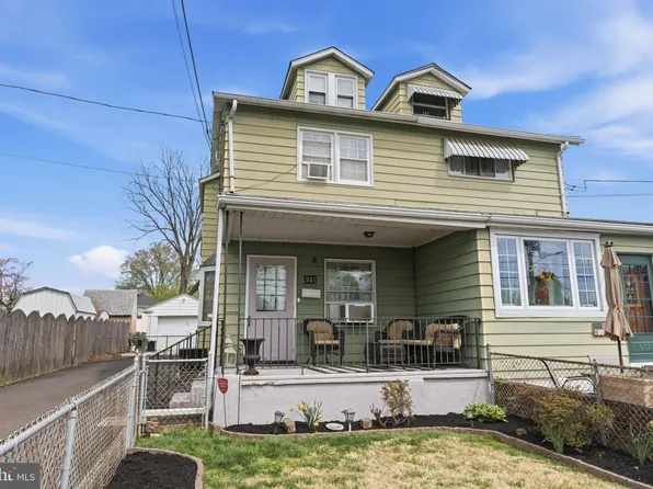 921 Simons Ave, Bensalem, PA 19020