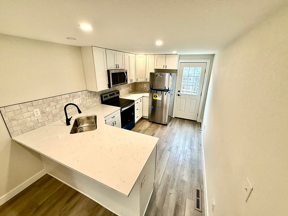 Kitchen & Back Patio Entry