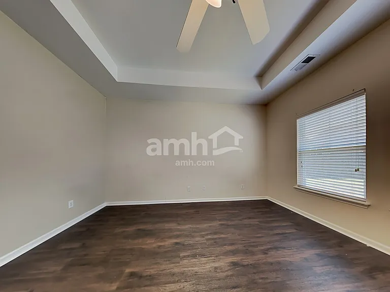 9469 Bethsaida Ct — Photo 9