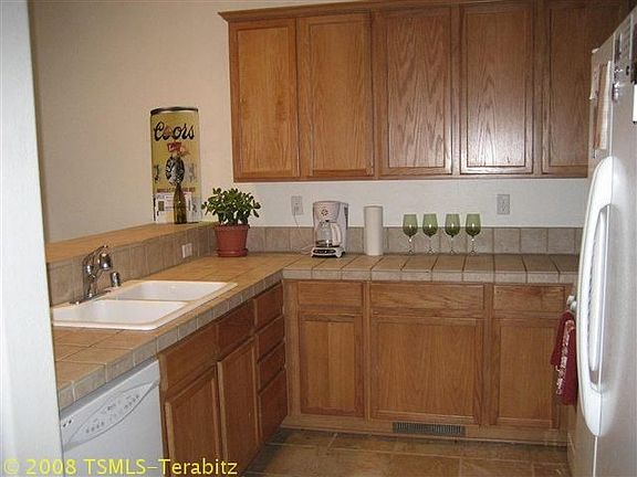 2nd image of 10363 Stoneridge Dr APT 103