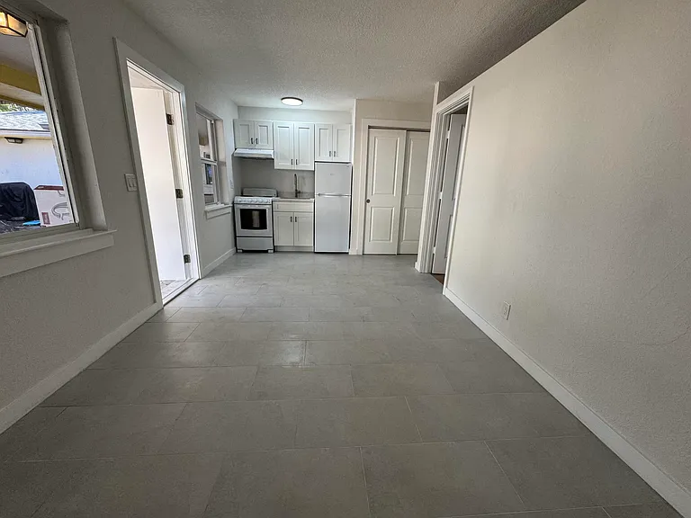 110 Cascade Ln #2 — Photo 4