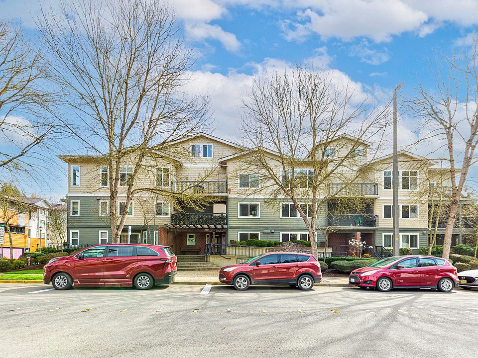 1st image of 7912 170th Ave NE Unit 107