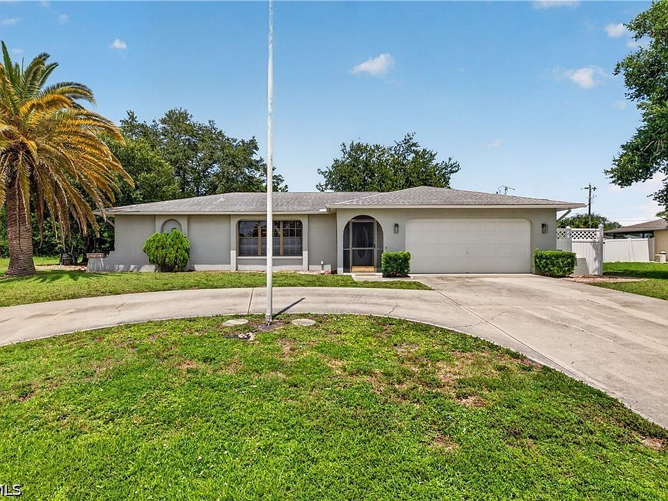 1st image of 1634 Country Club Blvd