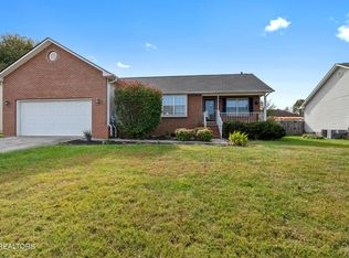 541 Pebble Creek Rd, Knoxville, TN 37918