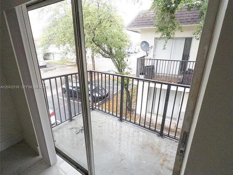 5400 NW 18th St #3N — Photo 34