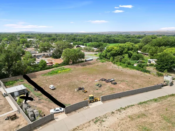 Muniz Ln SW, Albuquerque, NM 87105