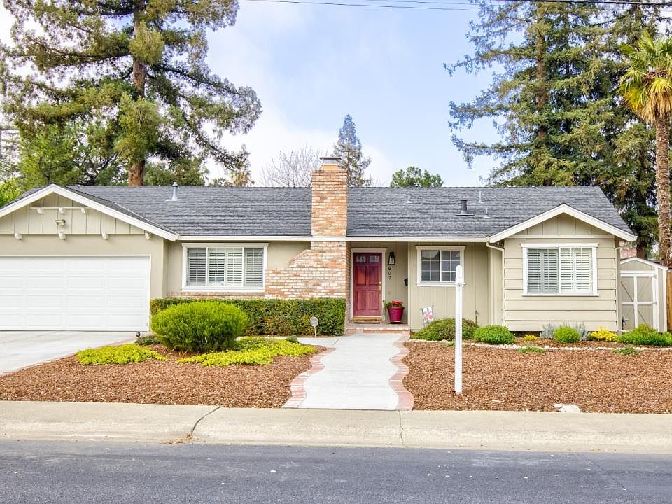 1st image of 507 Coakley Dr