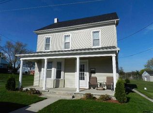 99 N Hartman St, Manchester, PA 17345