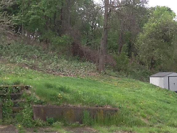 4th image of Highland Ave