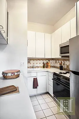 Sold by Halstead Real Estate | media 2