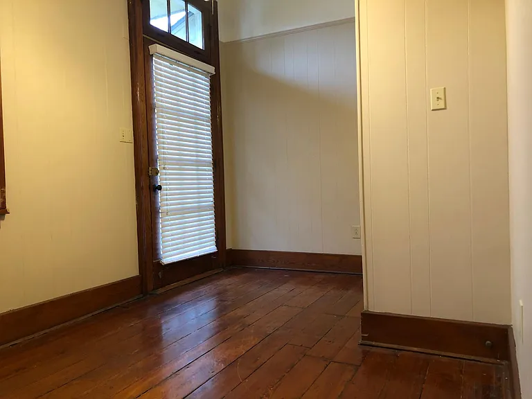 1328 Jackson Ave #K — Photo 6