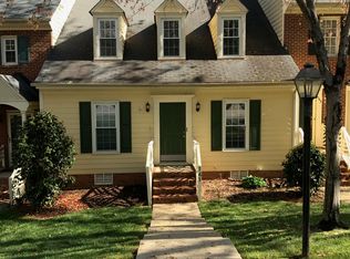 141 Hedgerow Ct, Cary, NC 27513