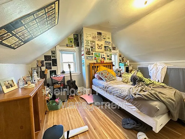 2125 E Superior St #3 — Photo 9