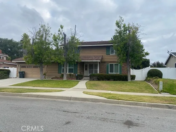 2129 El Rancho Vis, Fullerton, CA 92833