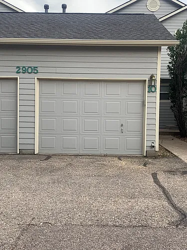 2905 Neil Dr Photo 1