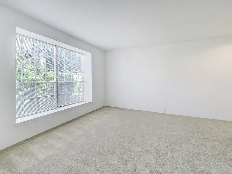 5353 Institute Ln #29 — Photo 9