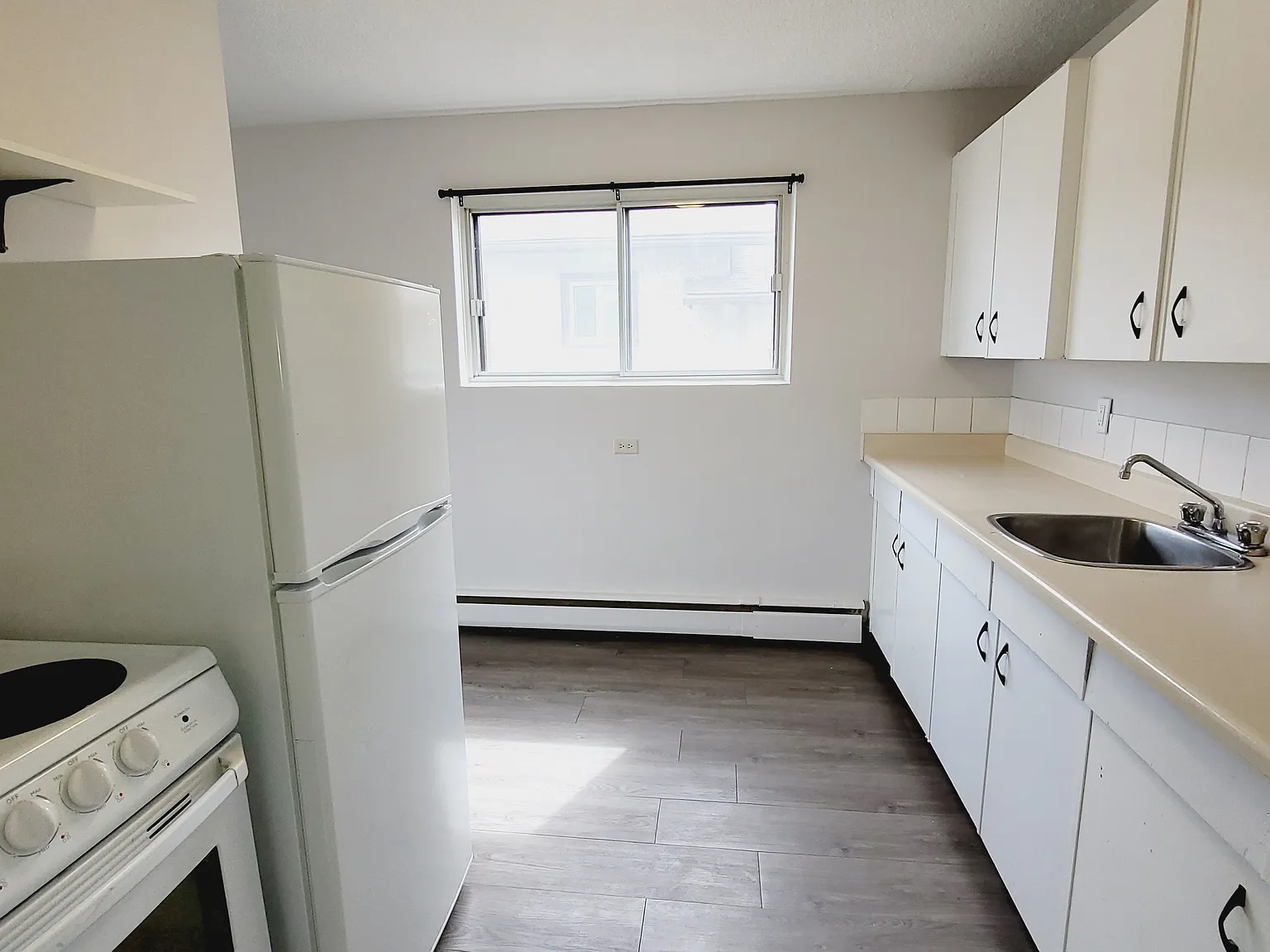 10010 154th St NW — Photo 3