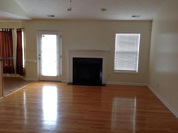 Cathedral Ceiling in Great Room