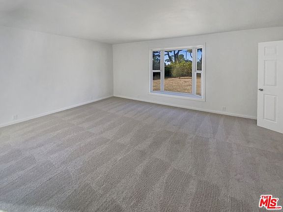 5th image of 2961 N Rockmont Ave