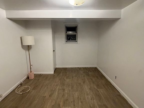 2nd image of 260 E 235th St Floor 1