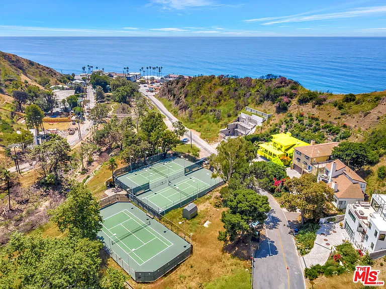 3859 Rambla Pacifico — Photo 44