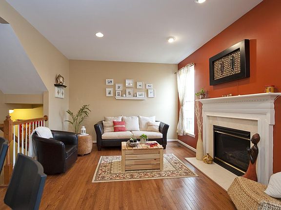 Family Room 1