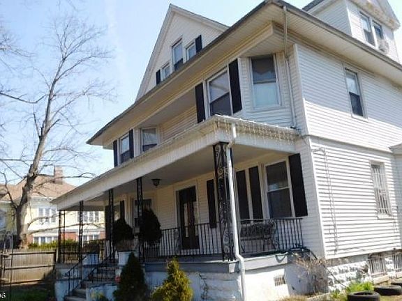 4th image of 122 S Munn Ave