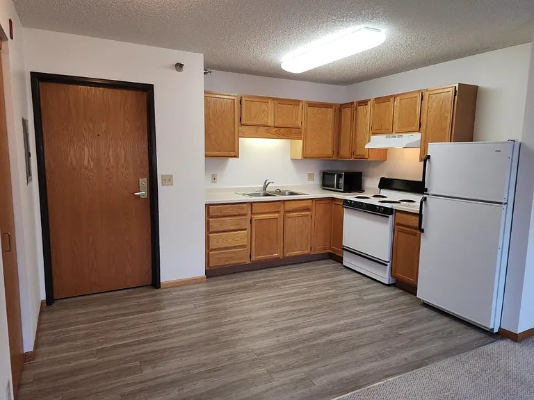 150 Coleman Ave E #207 — Photo 8