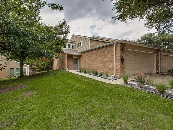 2nd image of 2704 Meadowstone Ct