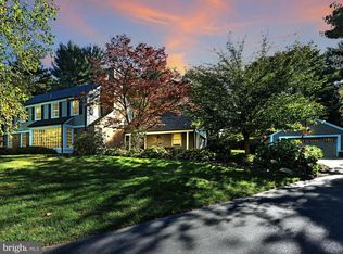 30 Indian Rock Dam Rd, York, PA 17403