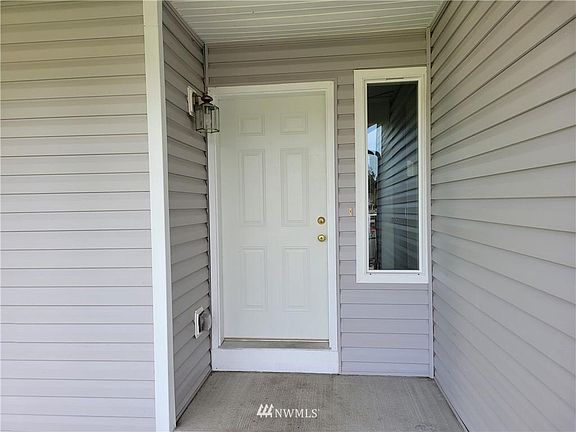 5th image of 2596 Kristine Ct