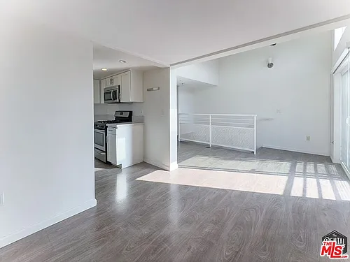 4980 S Centinela Ave #7 Photo 1