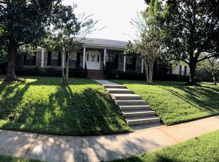 1050 Regal Dr, Mobile, AL 36609