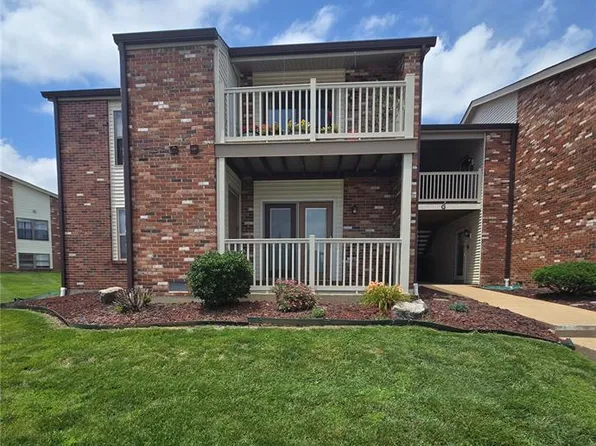 61 Meadowridge Condos E, Columbia, IL 62236
