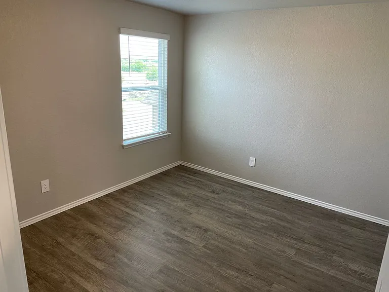 13117 Candace Way — Photo 11