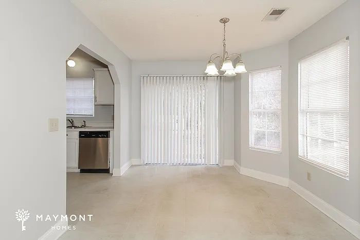 134 Knoll Estates Dr — Photo 5