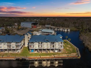 54 SE 910th Ave, Suwannee, FL 32692