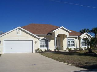 21 Classic Ct S, Palm Coast, FL 32137