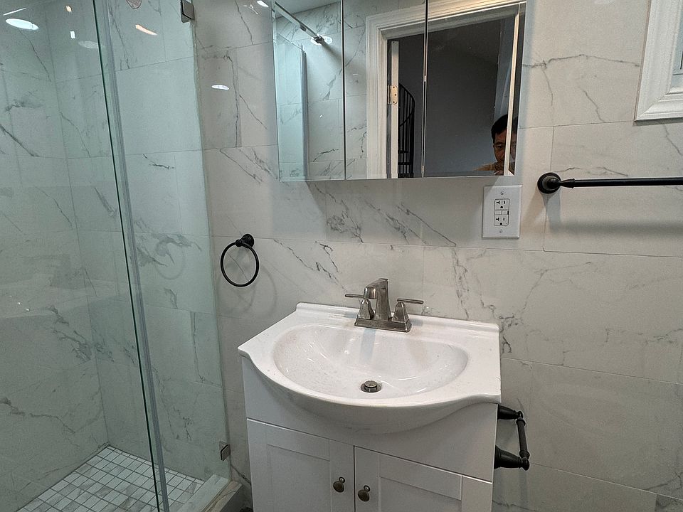 1st image of 126 Lombard St #3F