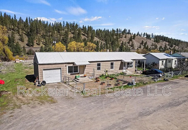 9322 S Cheney Spokane Rd — Photo 4