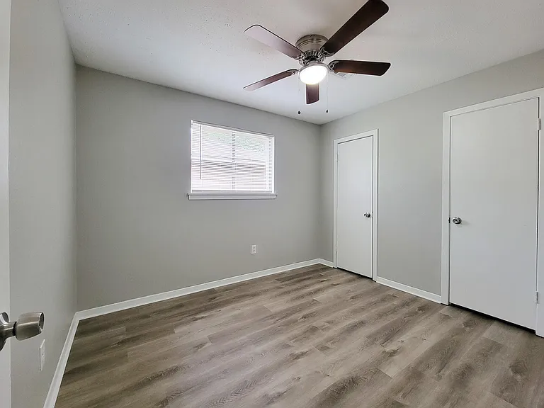 3121 Proswimmer St — Photo 21