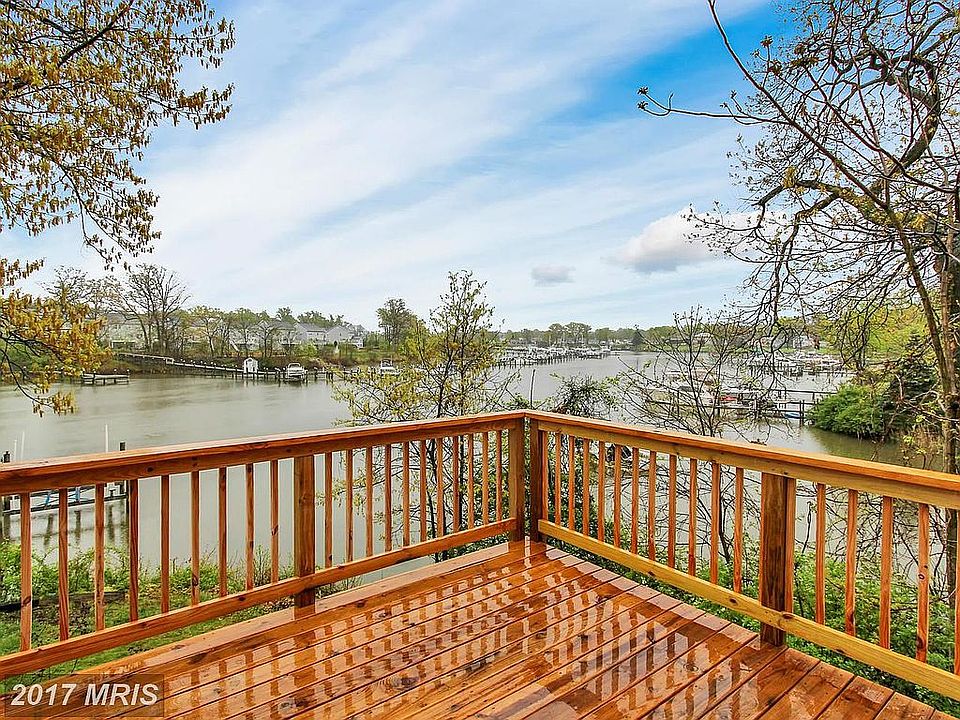 Spacious brand new back deck, with a gorgeous wate