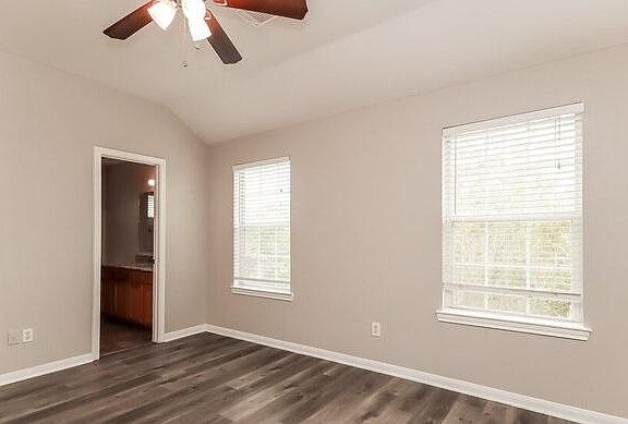 2nd image of 10816 Malden Dr