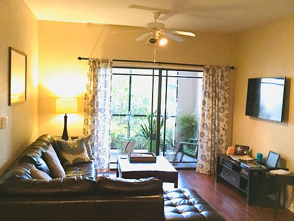 4th image of 3022 Alcazar Pl APT 106