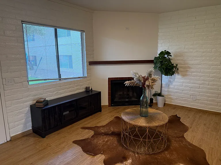 Las Villas Apartments — Photo 47